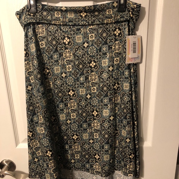 NWT Lularoe Azure skirt